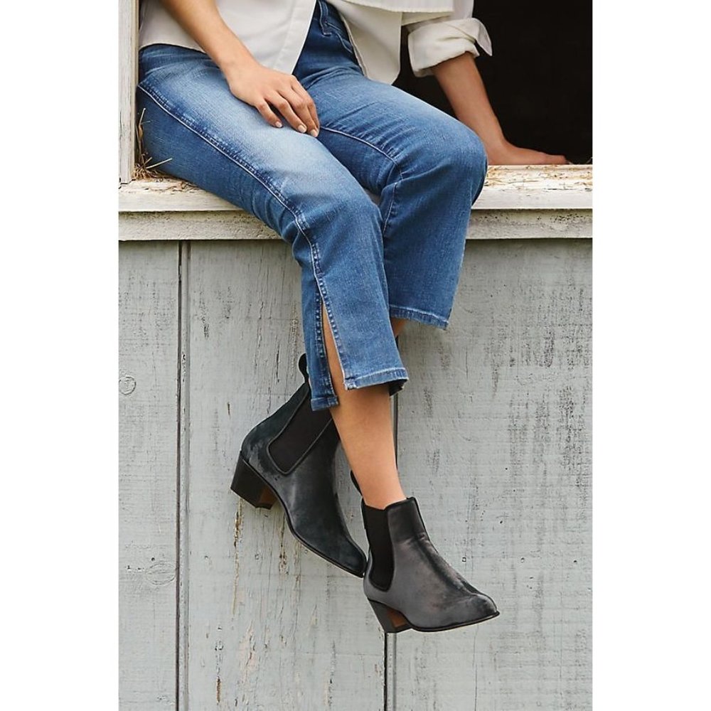 Anthropologie Penelope Chilvers Cubana Dark Gray Italian Velvet Boots Size 36.5